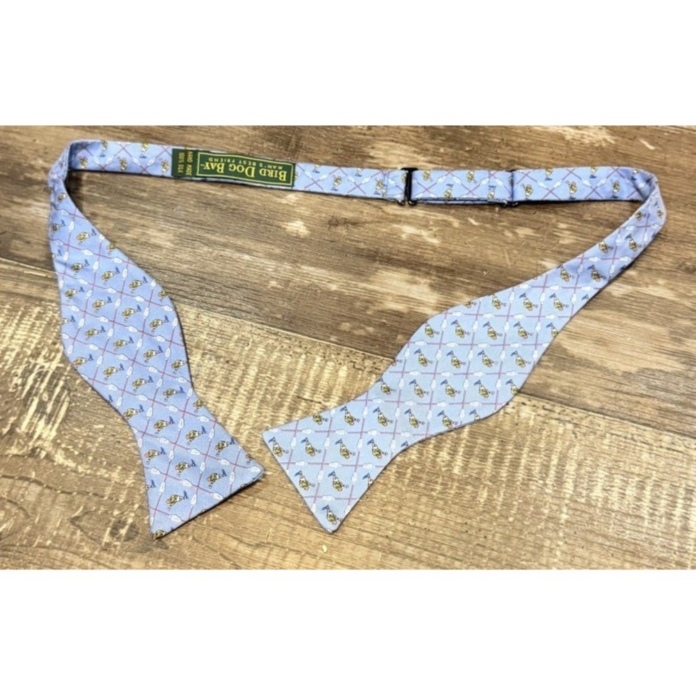 Bird Dog‎ Bay Silk Golf Bow Tie Blue Preppy Country Club Novelty